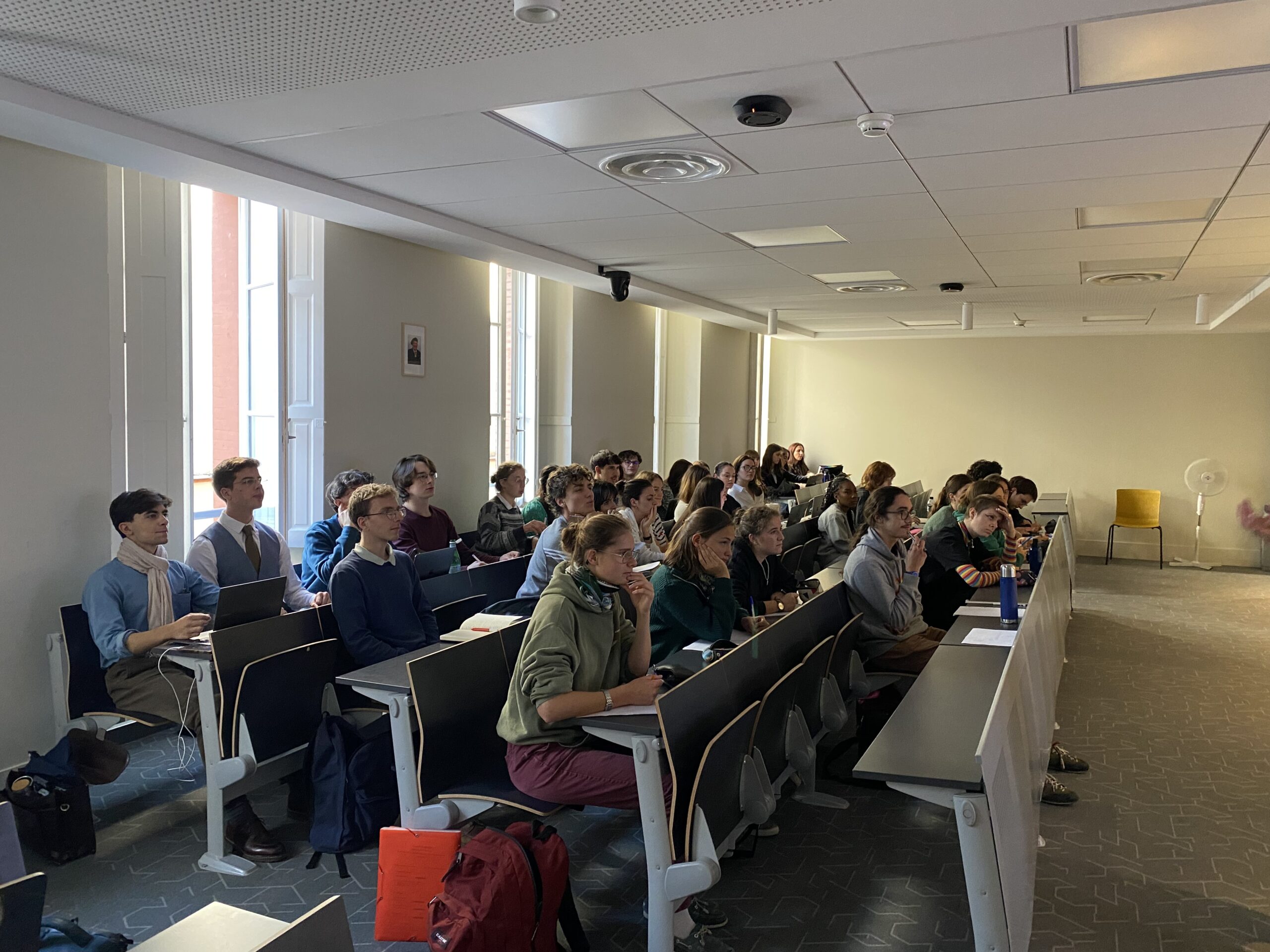 Rencontre Erasmus : M. Marian Kuna partage son expertise philosophique à l’ICT